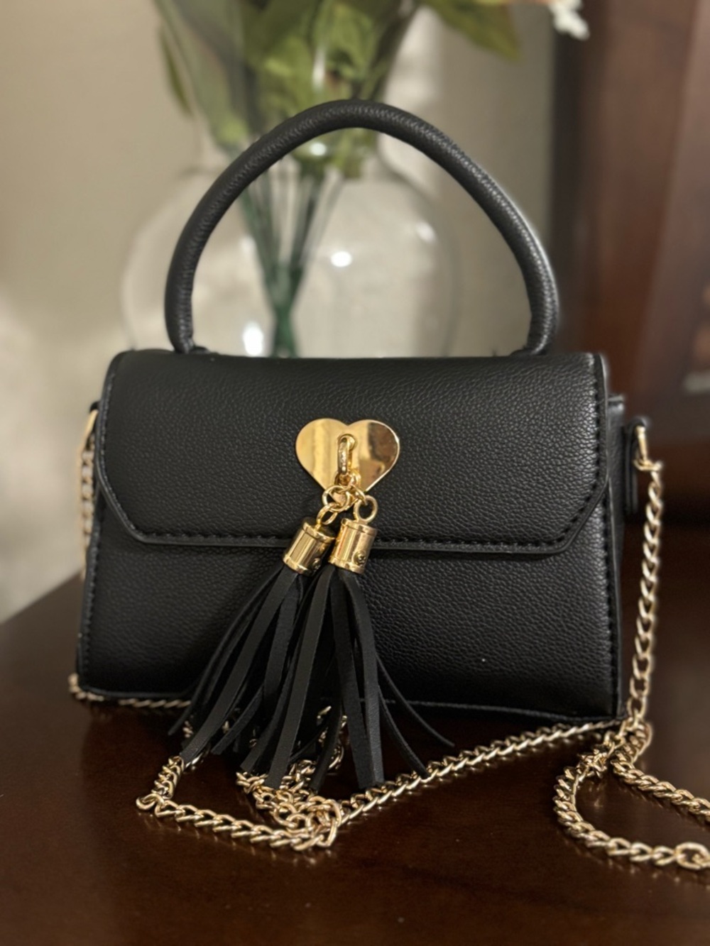 Black Heart Tassel Crossbody Top-Handle Bag - Unbranded